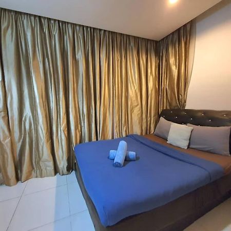 Regalia Suites Klcc View Rooftop Infinity Pool By Angkasa Homes Κουάλα Λουμπούρ Εξωτερικό φωτογραφία