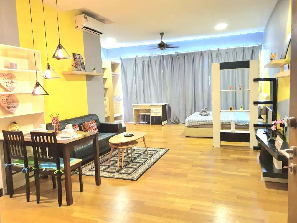 Regalia Suites Klcc View Rooftop Infinity Pool By Angkasa Homes Κουάλα Λουμπούρ Εξωτερικό φωτογραφία