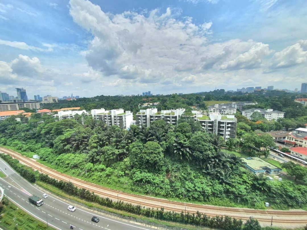 Regalia Suites Klcc View Rooftop Infinity Pool By Angkasa Homes Κουάλα Λουμπούρ Εξωτερικό φωτογραφία