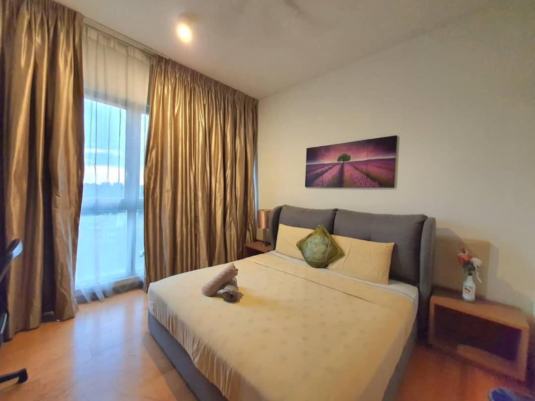 Regalia Suites Klcc View Rooftop Infinity Pool By Angkasa Homes Κουάλα Λουμπούρ Εξωτερικό φωτογραφία