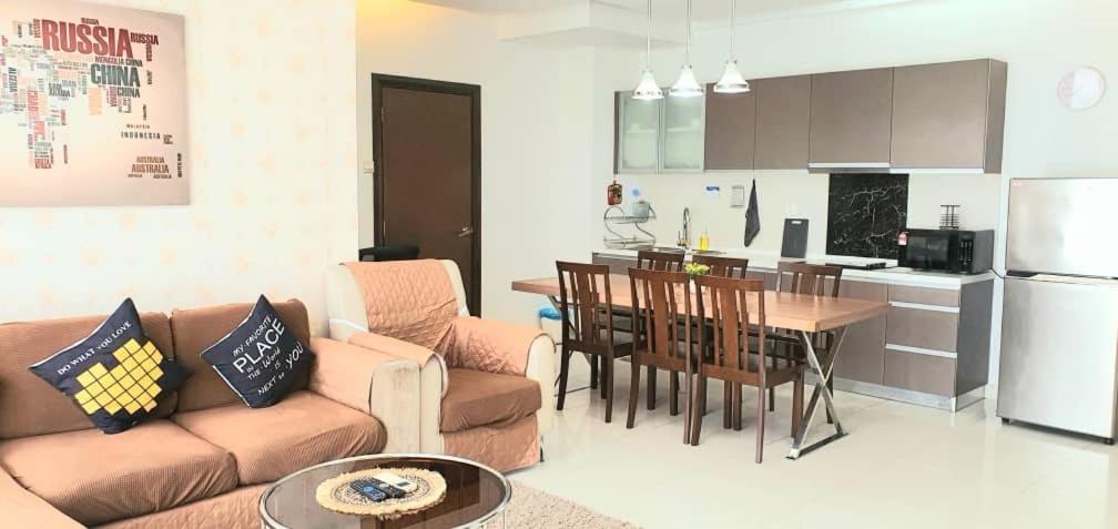Regalia Suites Klcc View Rooftop Infinity Pool By Angkasa Homes Κουάλα Λουμπούρ Εξωτερικό φωτογραφία